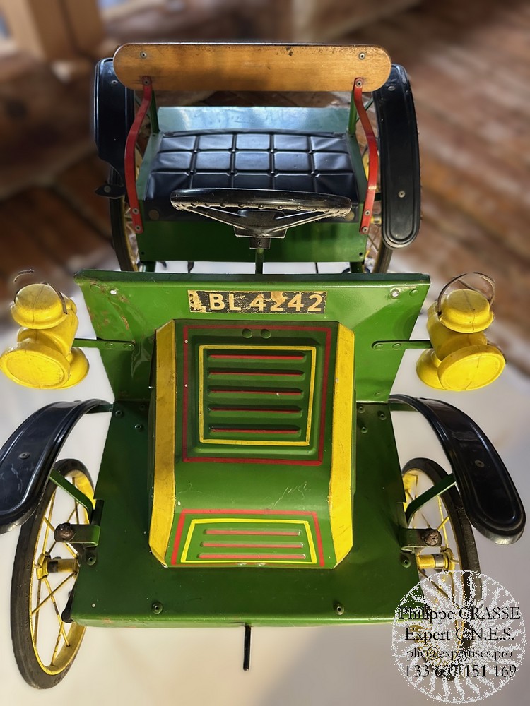 voiture pedales triang 1