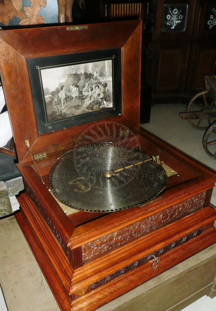 boite musique table disque polyphon 1